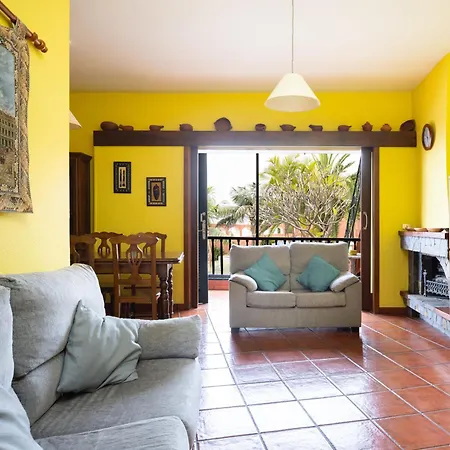 別荘 Live Garachico Daute Con Terraza Y Piscina *